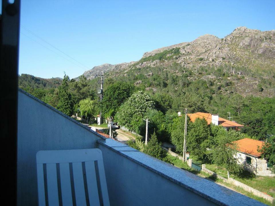 Casa Montanha Vila Campo do Gêrez Exterior foto